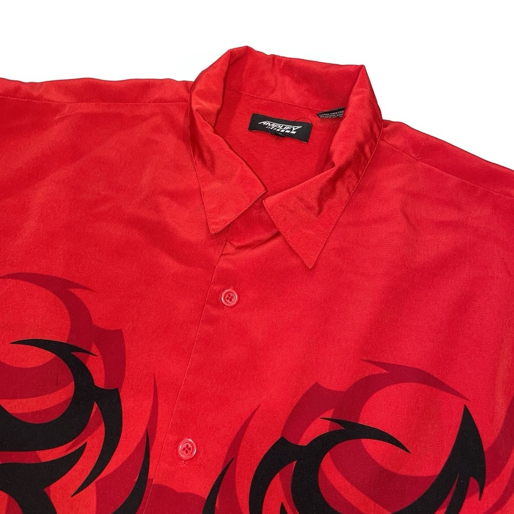 Vintage‎ Amplify Red & Black Tribal Flames Short Sleeve Shirt Men's XL